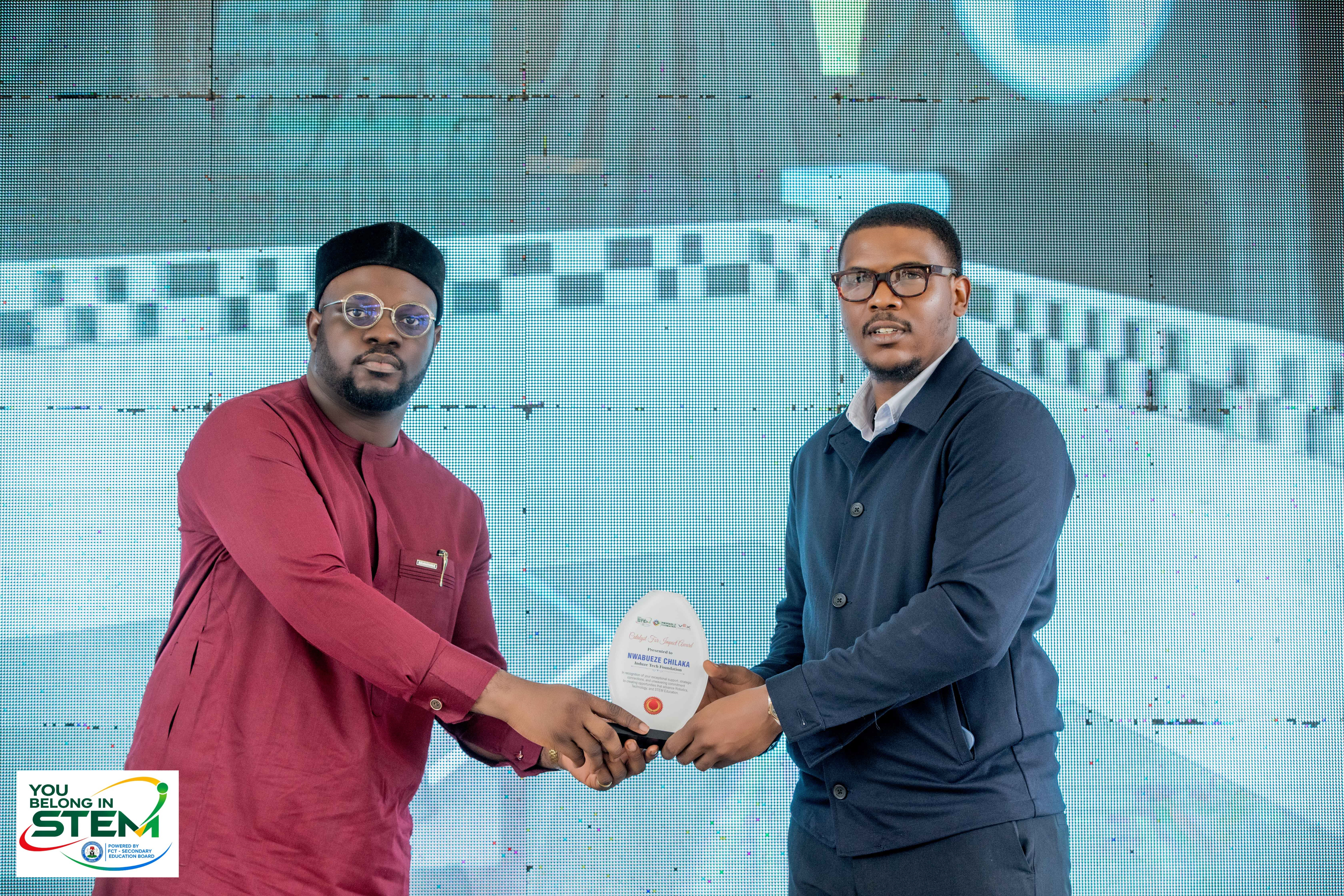STEM award presentation at the You Belong in STEM FCT Edition event
